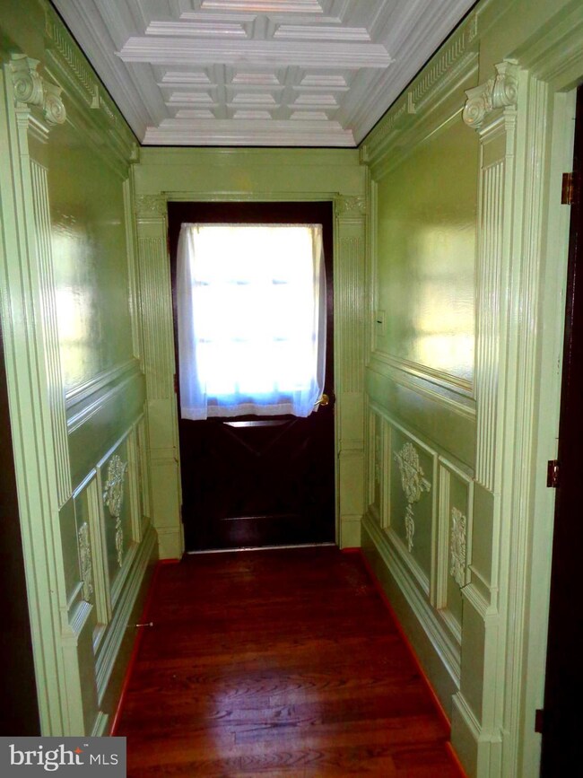 9627 Charles Ct, La Plata, MD 20646 - photo 4