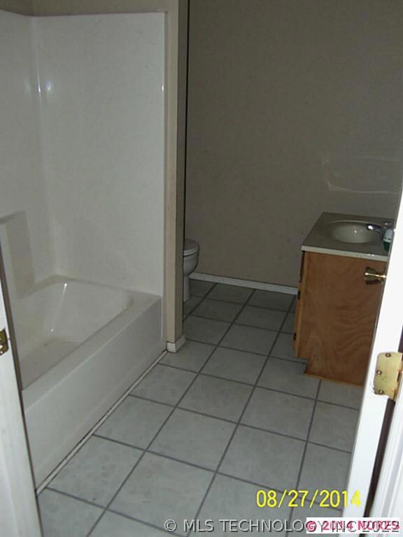 HALL BATH