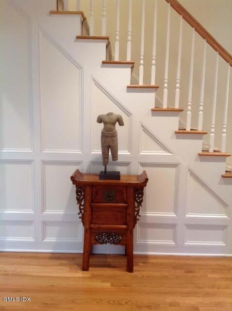 5 Keofferam Rd, Old Greenwich, CT 06870 - photo 2