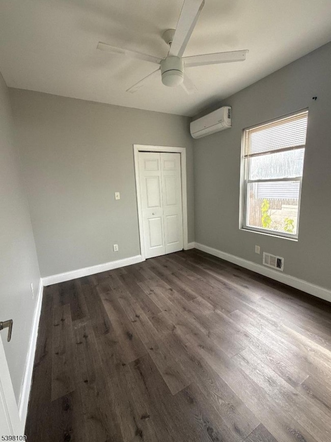 409 E Elm St, Linden, NJ 07036 - photo 6