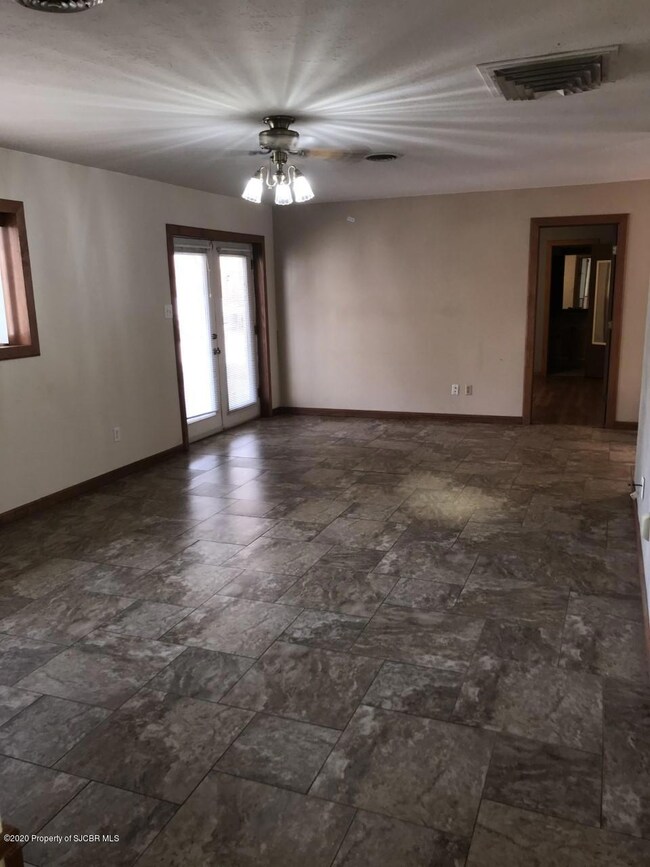 5602 Plaza Dr, Farmington, NM 87402 - photo 4