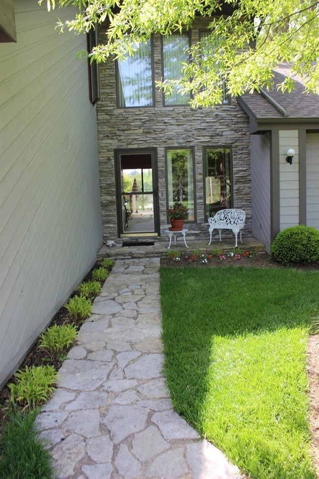 836 Mallard Cove, Harrodsburg, KY 40330 - photo 3