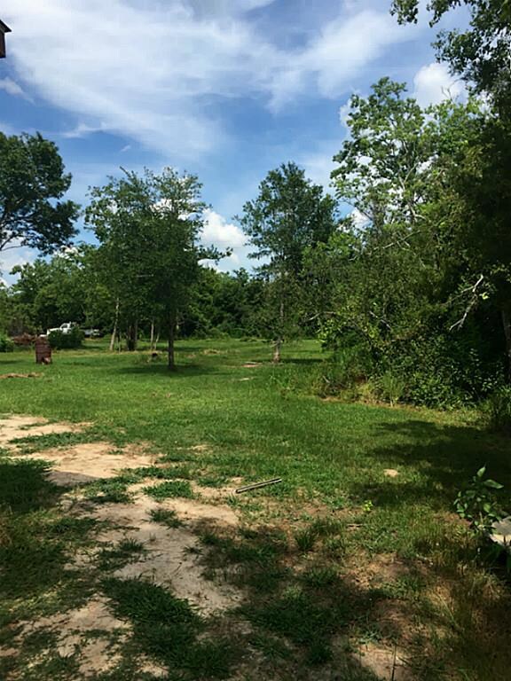 5015 Harbin Rd, Alvin, TX 77511 - photo 3