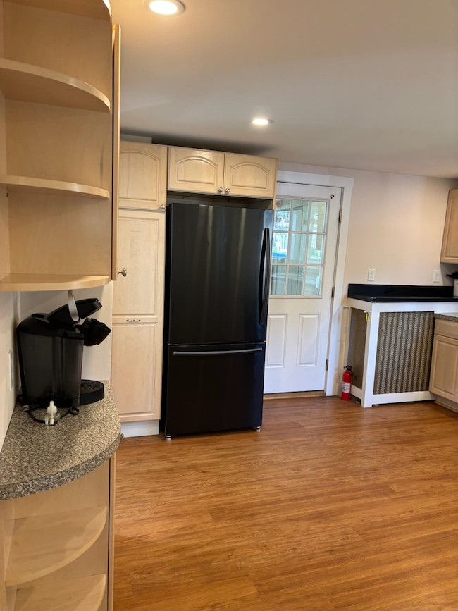 121 Pearl St, Rutland, VT 05701 - photo 3