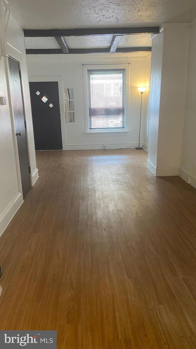 503 N 12th St, Reading, PA 19604 - photo 4