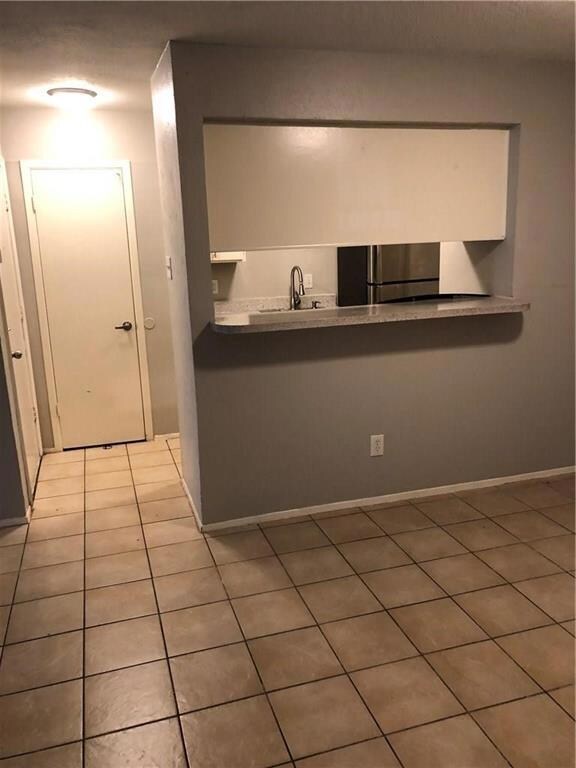 8110 Skillman St unit 1048H, Dallas, TX 75231 - photo 6