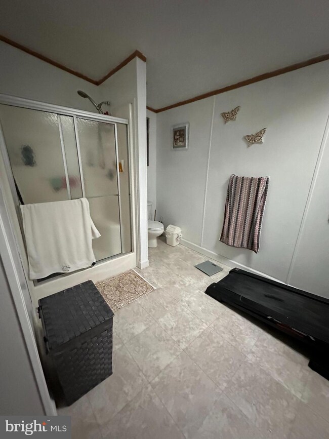 60 Valley View Trailer Park, Reading, PA 19605 - photo 5