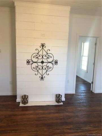 202 Mcconnell St, Clover, SC 29710 - photo 3