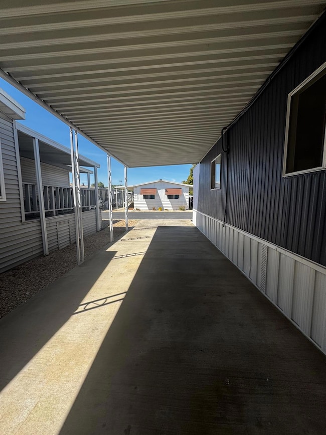 1200 S Carpenter Rd unit 51, Modesto, CA 95351 - photo 4