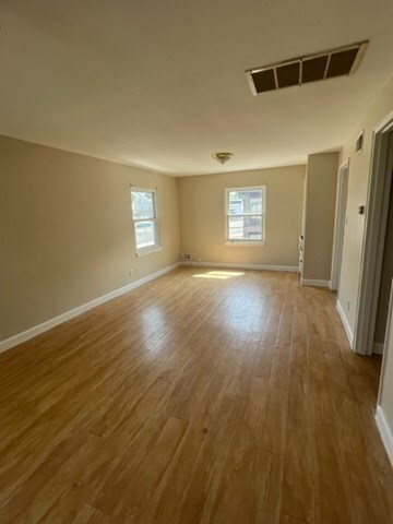 189 Pleasant St unit 2, Marblehead, MA 01945 - photo 7