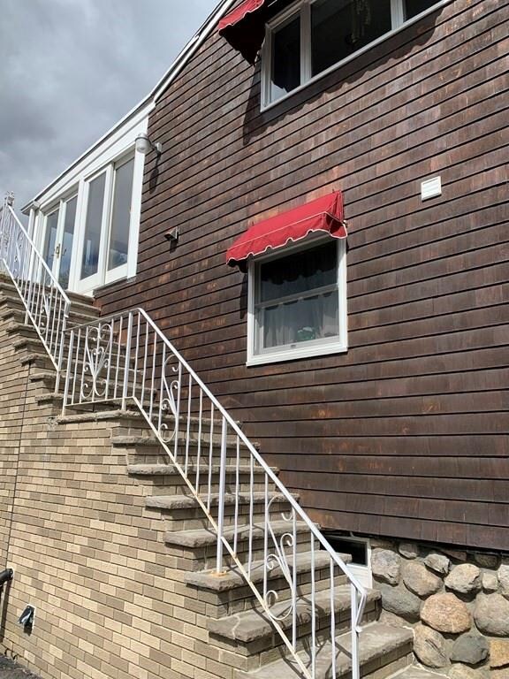 990 Humphrey St unit 2, Swampscott, MA 01907 - photo 2