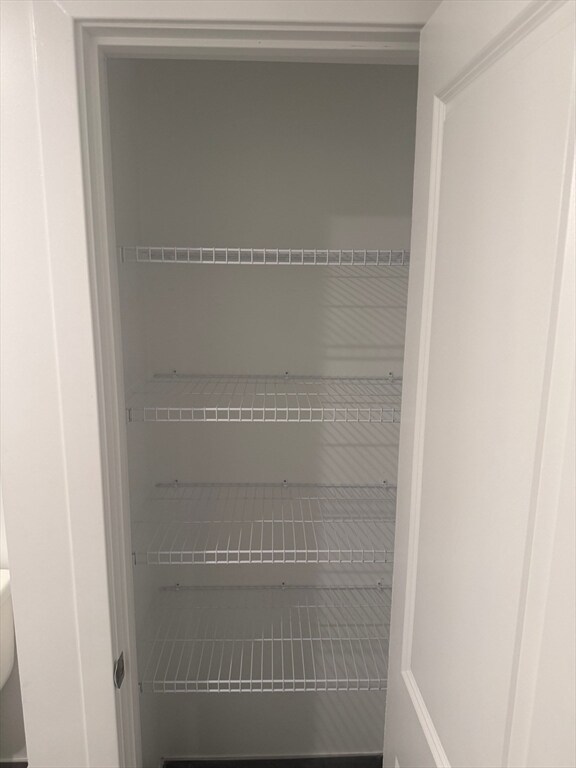 585 Essex St unit 222, Lynn, MA 01901 - photo 6