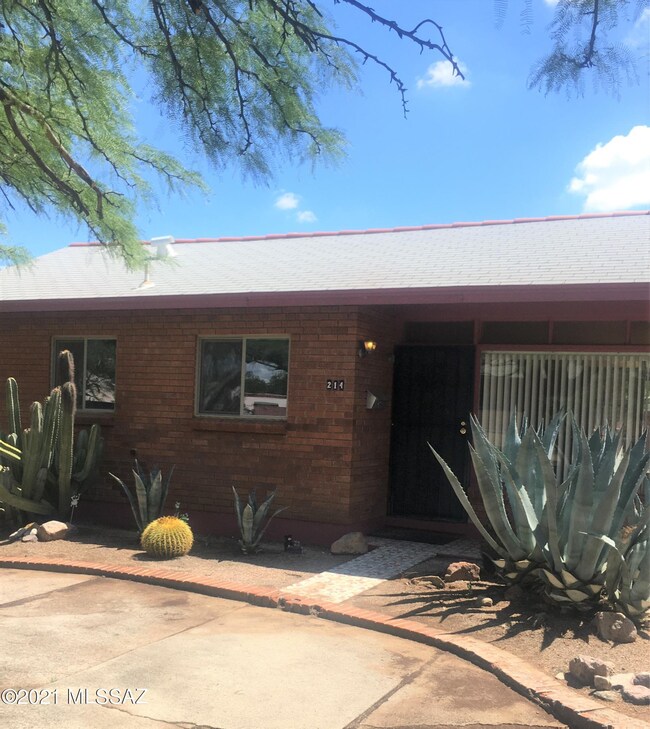 214 N Wilson Ave, Tucson, AZ 85719 - photo 3