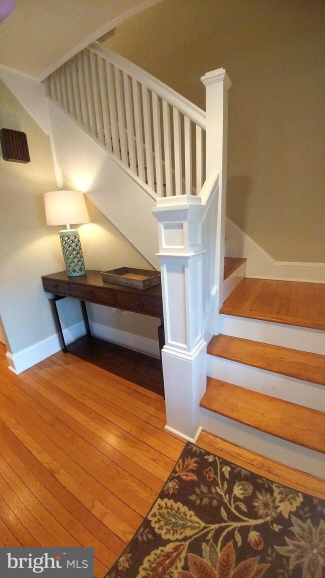 107 1st Ave S, Glen Burnie, MD 21061 - photo 5