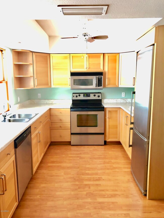 2067 E Cairo Dr, Tempe, AZ 85282 - photo 6