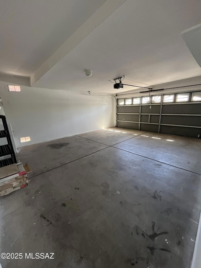 241 E Corte Rancho Encanto, Sahuarita, AZ 85629 - photo 2