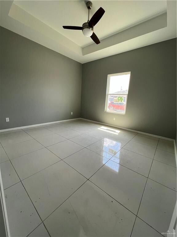 822 Dove St, Alamo, TX 78516 - photo 2