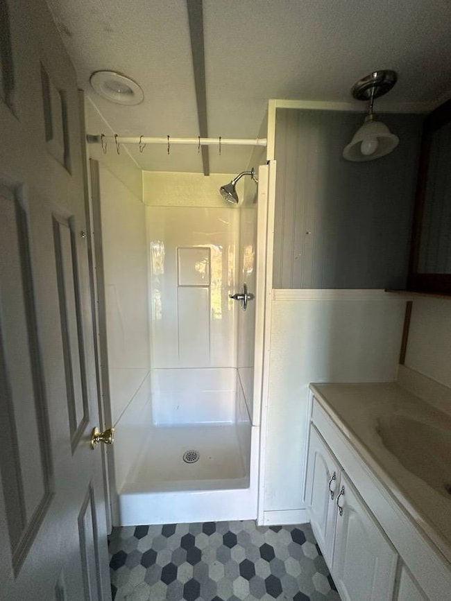 3183 New Frankfort Rd, Scottsburg, IN 47170 - photo 6