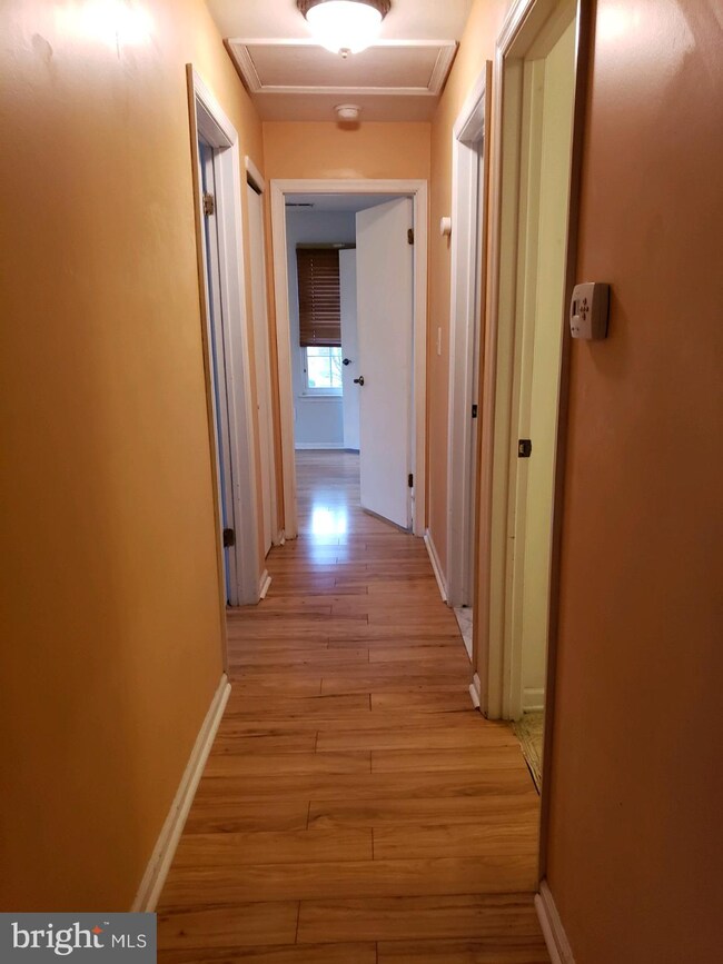 117 Claire Ct, Blackwood, NJ 08012 - photo 5