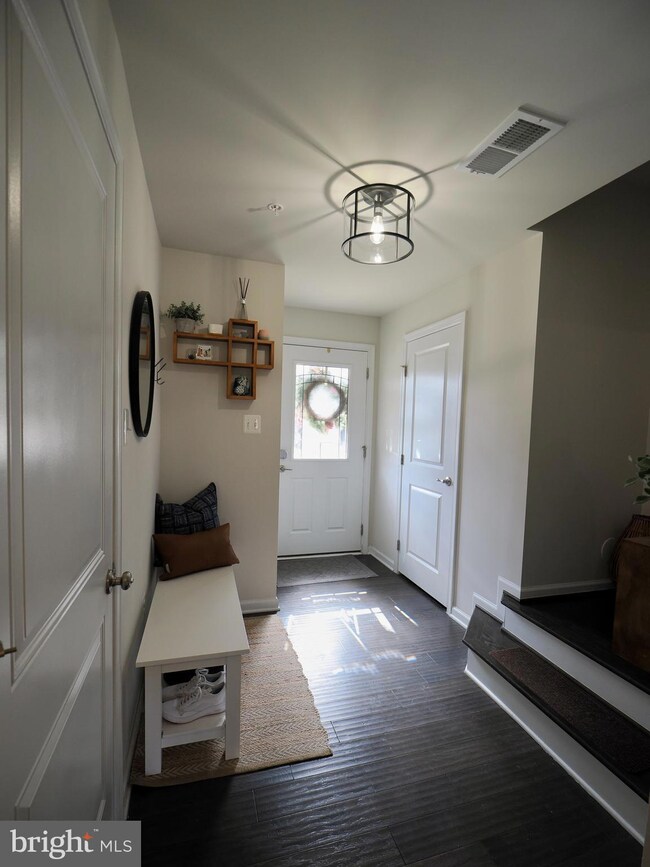 2604 Fiat Dr, Hanover, MD 21076 - photo 2