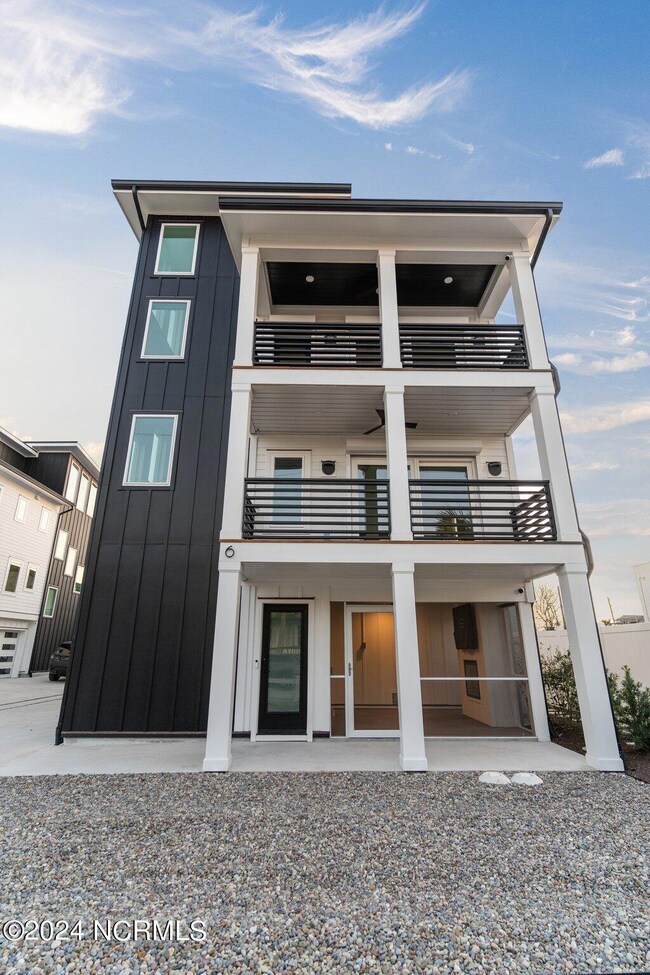 7-web-or-mls-BTS09485