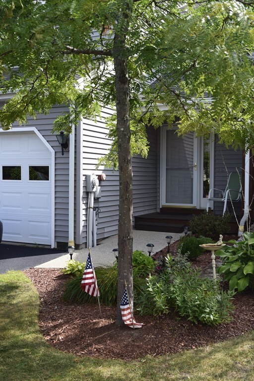 82 Bridle Cross Rd, Fitchburg, MA 01420 - photo 2