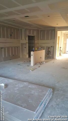 11711 Bricewood Heights, San Antonio, TX 78254 - photo 6