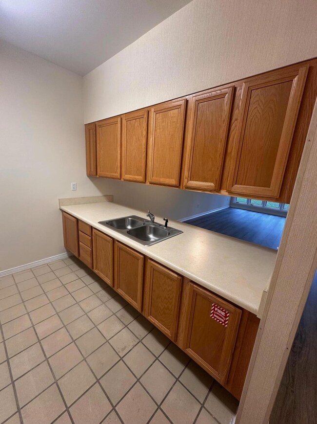 1940 Bluewater Blvd unit 3, Niceville, FL 32578 - photo 6