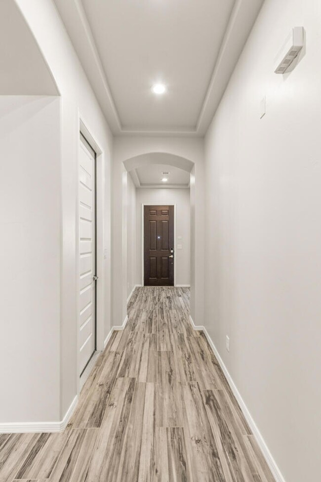 1041 Shields St, El Paso, TX 79928 - photo 6