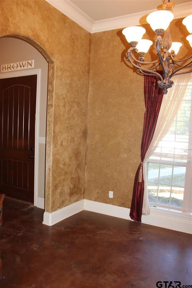 1621 1621 Butterfield Cir, Tyler, TX 75703 - photo 7