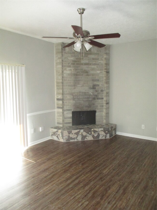 7315 Greenyard Dr, Houston, TX 77086 - photo 3