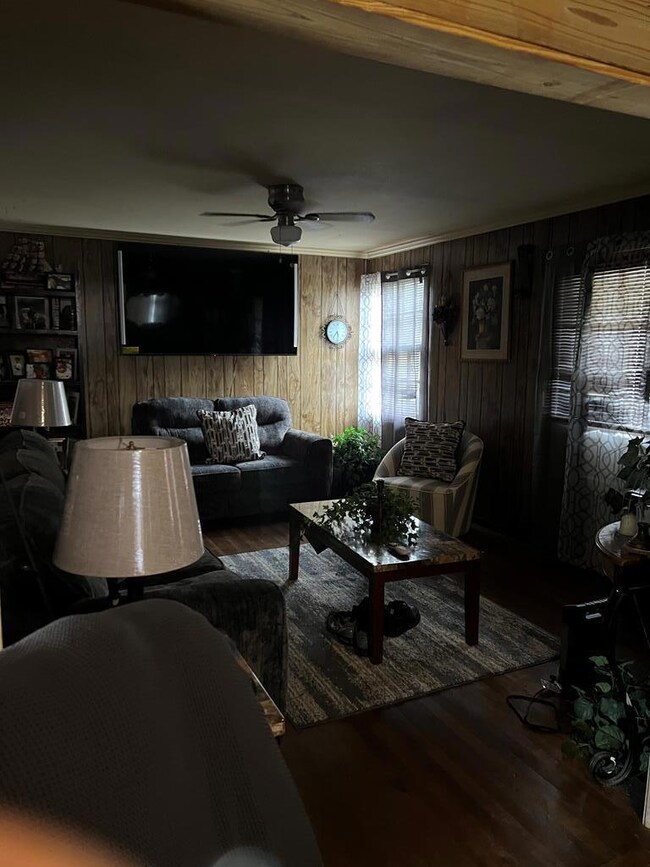 143 Edgewood Dr, Cordele, GA 31015 - photo 7