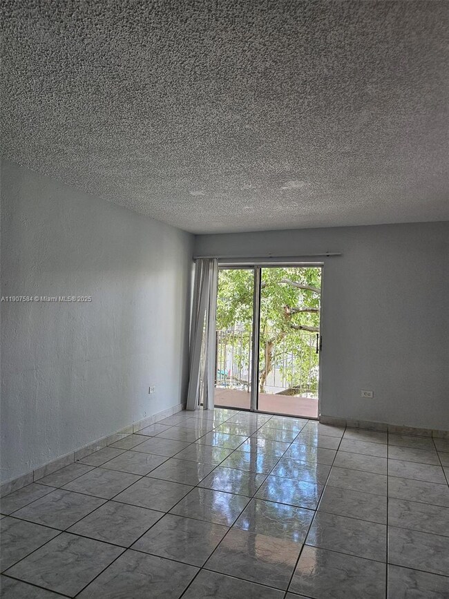 8101 SW 73rd Ave unit 30, Miami, FL 33143 - photo 3