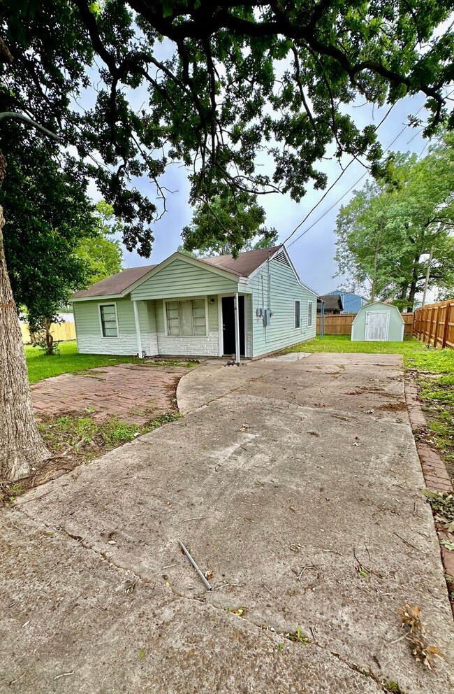 614 Frankie St, Houston, TX 77015 - photo 3