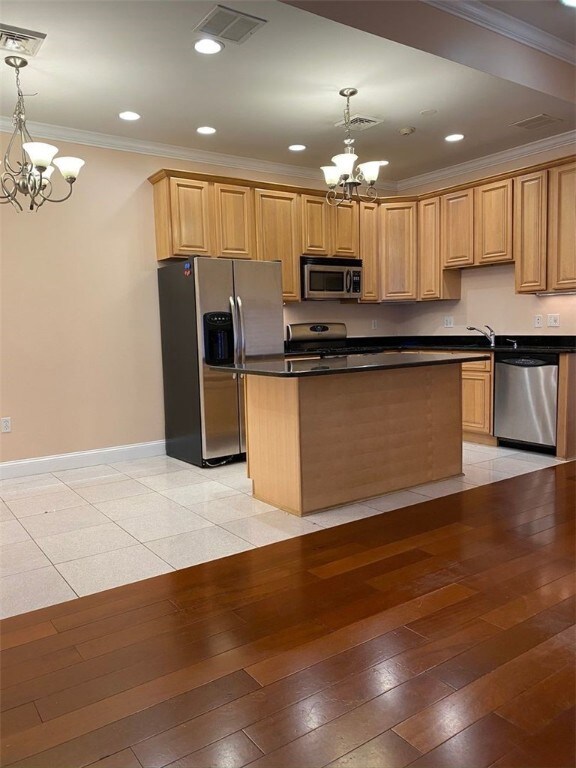 387 Angell St unit 2, Providence, RI 02906 - photo 5