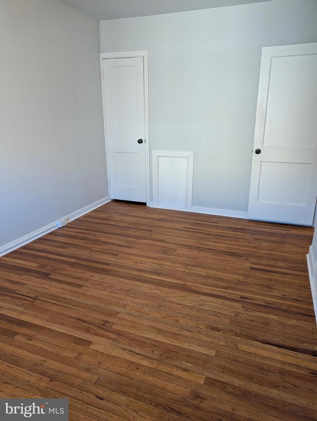 889 Carver St, Philadelphia, PA 19124 - photo 6