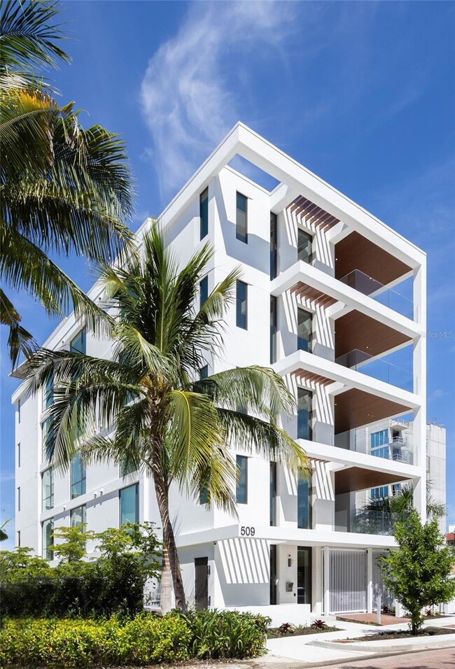 509 Golden Gate Point unit 2, Sarasota, FL 34236 - photo 7