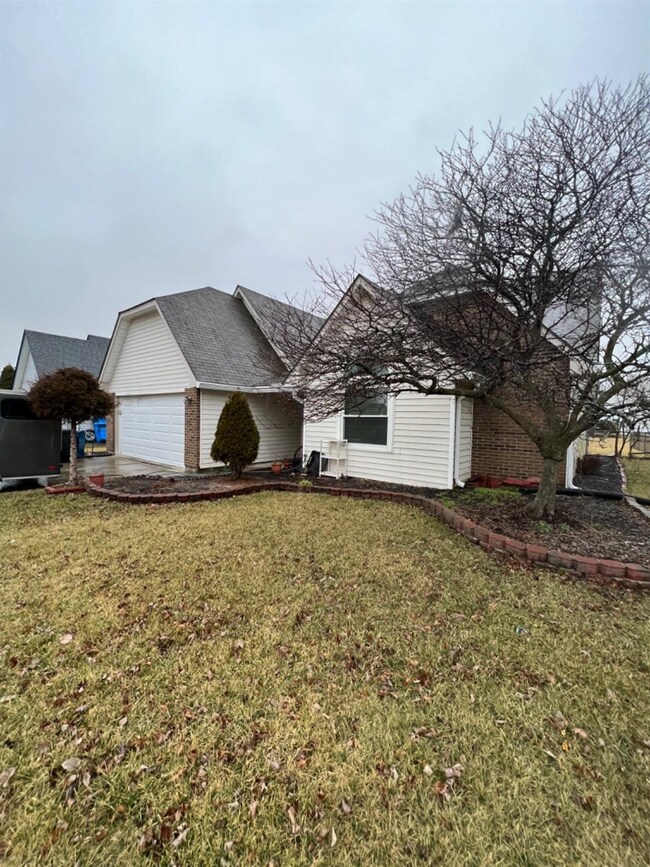 7716 Davidson St, Liberty Township, OH 45044 - photo 2