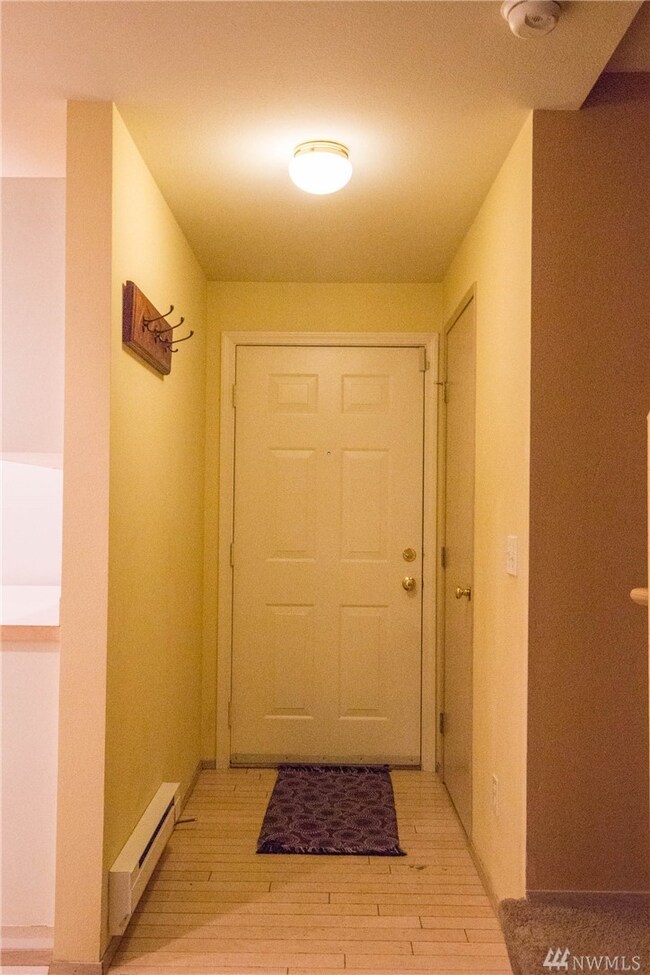 5412 S 236th Place unit 2-2, Kent, WA 98032 - photo 2