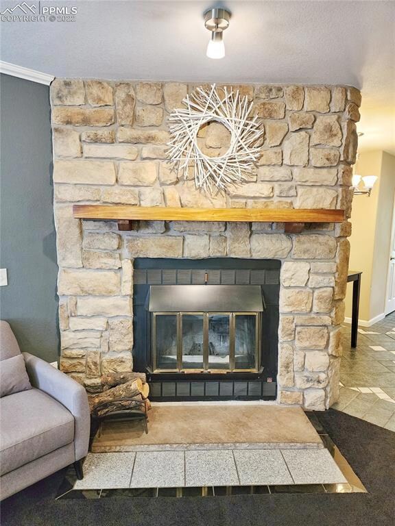 Inviting, Wood burning fireplace