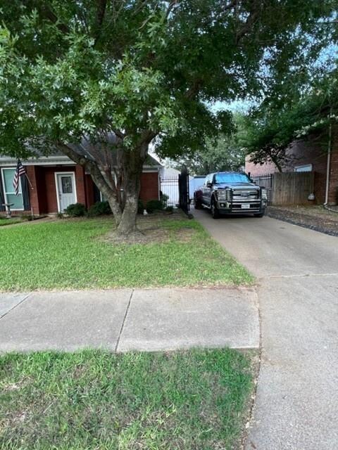 Extended driveway for all your vehicles, or RV or 