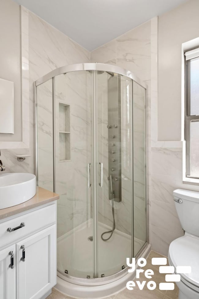 227 W 11th St unit 53, New York, NY 10014 - photo 7