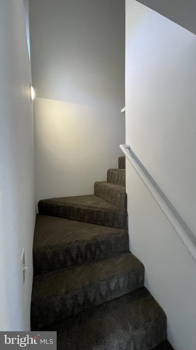 123 Maple St, Conshohocken, PA 19428 - photo 7