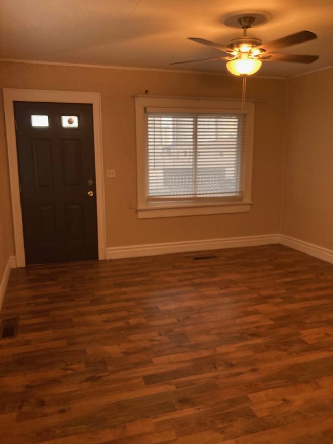 390 E 4th St, Colby, KS 67701 - photo 2