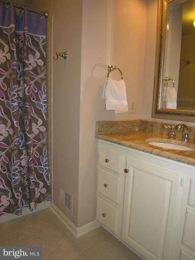 9720 S Park Cir, Fairfax Station, VA 22039 - photo 2