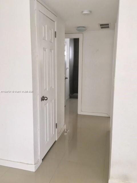 8035 Crespi Blvd unit 1, Miami Beach, FL 33141 - photo 4