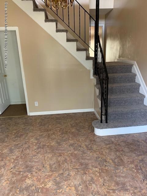 35 Hemlock St, Staten Island, NY 10309 - photo 7