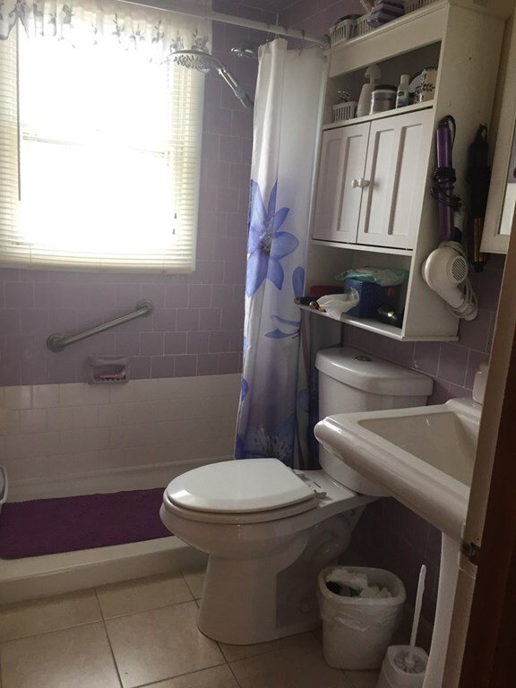 15 Milton St, New Bedford, MA 02740 - photo 6