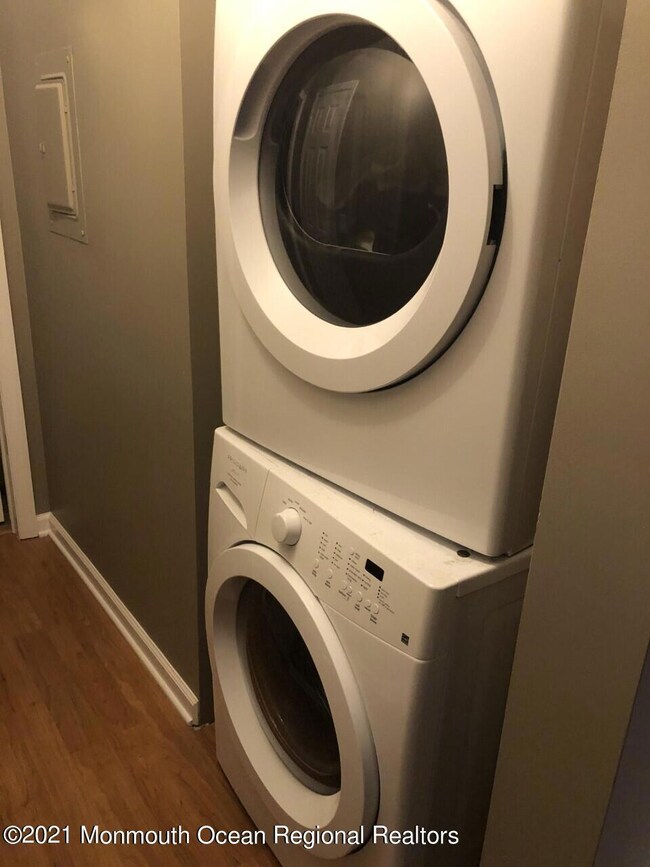 1187 Ocean Ave unit 26, Sea Bright, NJ 07760 - photo 5