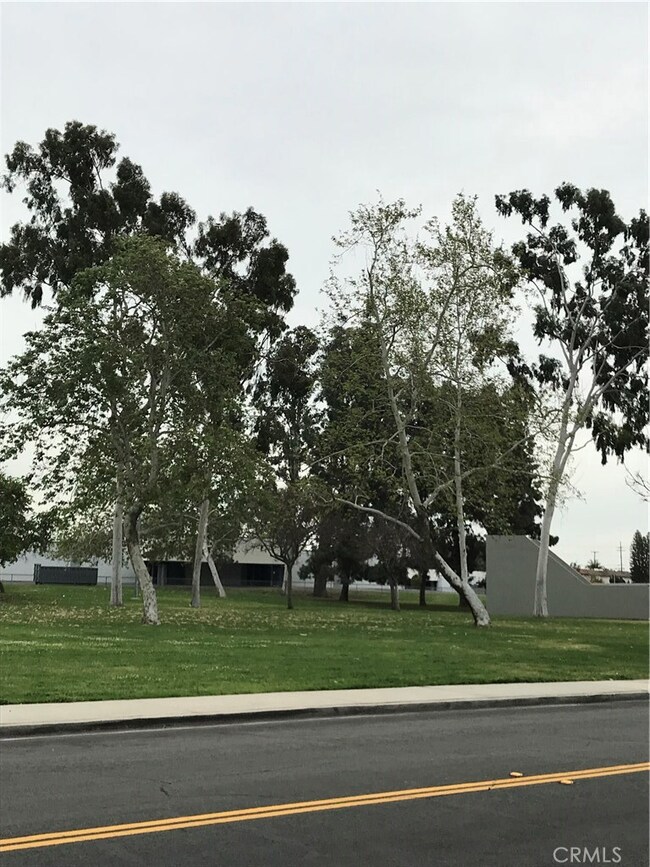 5417 Mead Dr, Buena Park, CA 90621 - photo 2